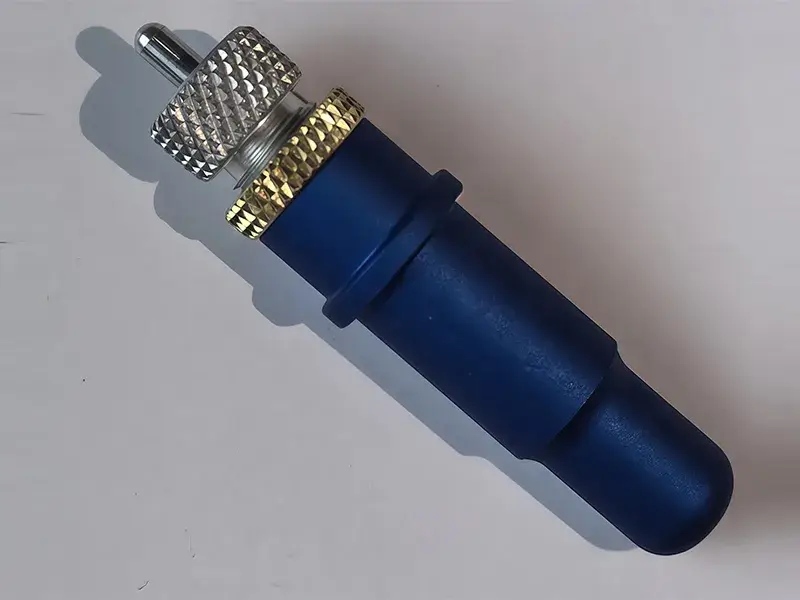 Blade Holder